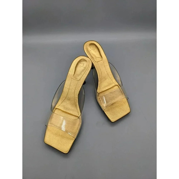 NIB Marc Fisher LTD Marcelo 2 Women's Sandals Gold Size 6.5 (MSRP $130) - Picture 1 of 6